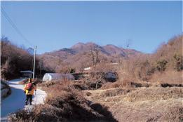속문산 원경